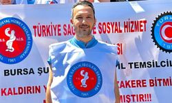 Sağlık emekçileri haklarını istiyor