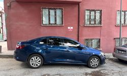 Uyarıya rağmen park etti!
