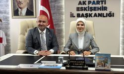 Bakan Göktaş, AK Parti Eskişehir İl Başkanlığı’nı ziyaret etti