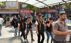 Kapıyı meyve bıçağıyla açmaya çalışan 3 kadın tutuklandı