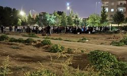Mezarlıkta katliam: 3 kişi hayatını kaybetti