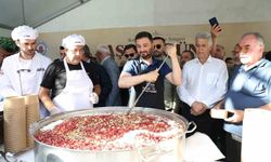 50 bin kişiye aşure dağıtıldı
