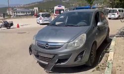 Motosiklet ile otomobil çarpıştı: 1 yaralı