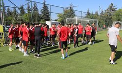 Kamp öncesi kadro şekilleniyor
