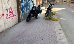 Yenibağlar'da kaldırım işgali