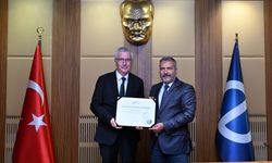 YÖKAK'tan Anadolu Üniversitesi'ne kalite tescili