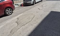 Bozuk yollar sürücüleri zorluyor