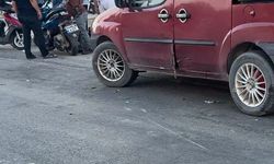 Otomobil ile motosiklet çarpıştı: 2 yaralı