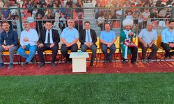 1200 öğrenci kapanış şöleninde buluştu