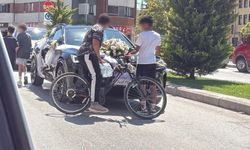 Bahşiş almak için hem kendi canlarını hem de trafiği tehlikeye attılar