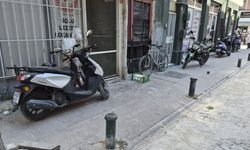 Kaldırımlar otoparka döndü...