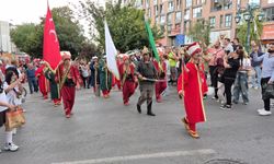 Eskişehir sokaklarında renkli görüntüler...