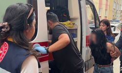 Eskişehir’de 1,5 saatlik ikna çabası: Çocuğu polis sakinleştirdi!