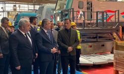 Eskişehir’de üretilen dev lokomotifi Vali Yılmaz kullandı