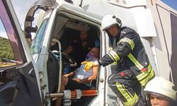 Tırlar çarpıştı: 1 yaralı