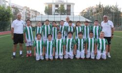 Futbolu öğreniyorlar