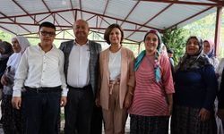 Başkan Ünlüce şehit ailesiyle bir araya geldi