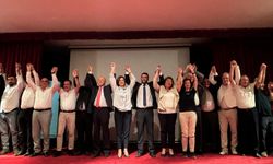 YENİ Parti’de rozet töreni: Ayşe Ünlüce ve başkanlar partiye katıldı