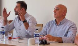 Bizi kafalarına göre oynatıyorlar…