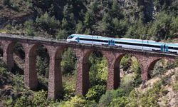 Türkiye’nin yerli hızlı treni Eskişehir’de sınırları zorluyor