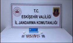 Eskişehir’de otobüste 128 yasaklı hap ele geçirildi