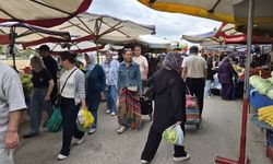 Eskişehir’de pazarcı ve vatandaştan hal operasyonuna destek
