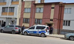 52 yaşındaki adam merdivenin altında ölü bulundu