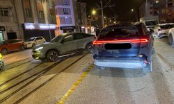 Eskişehir’de kaza tramvay seferlerini aksattı
