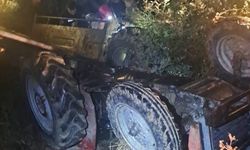 Devrilen traktörün altında kalan sürücü hayatını kaybetti