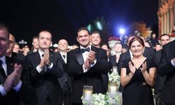 Özdilek’ten 55. yıla görkemli kutlama