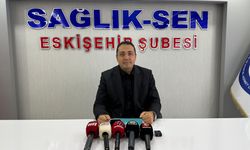 Sağlık çalışanları yorgun