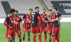 Şapcı'dan 4 değişiklik