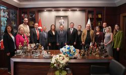 YENİ Parti Tepebaşı yönetiminden Başkan Ataç’a ziyaret
