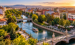 Her gün adını söylüyoruz ama hikayesini bilmiyoruz! Tepebaşı adı nereden geliyor?
