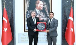 Valilikte kritik görüşme: Esnafın sorunları masaya yatırıldı