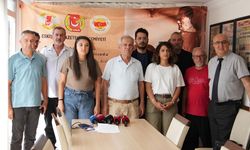Gazetecilerden Özge Zaim’e destek: Hakaretle susturulamaz