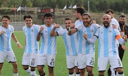 Eskişehir Anadolu Spor Faaliyetleri Buca önünde...
