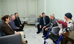 Vali Yılmaz’dan Dünya Yaşlılar Günü ziyareti