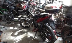 Çalıntı motosiklet tamirciyi zor durumda bıraktı