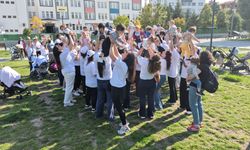 75 anne, 75 bebek aynı anda spor yaptı