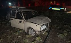 Polisten kaçtı, taklalar atarak tarlaya uçtu!