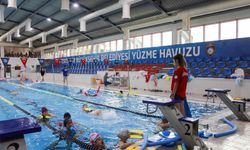 Büyükşehirden yüzme öğrenmek isteyenlere önemli fırsat