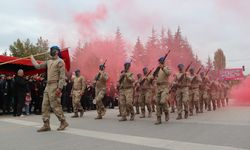 Komandolar Cumhuriyet törenine damga vurdu