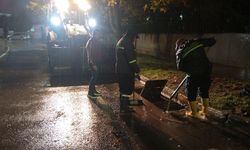 Sağanağa karşı ekipler gece boyunca çalıştı