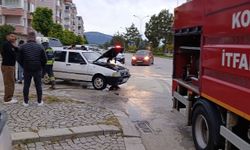 Seyir halindeki otomobilde yangın paniği