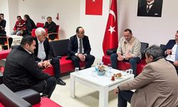 Protokolü ağırladı