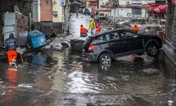 İtalya'yı sel vurdu