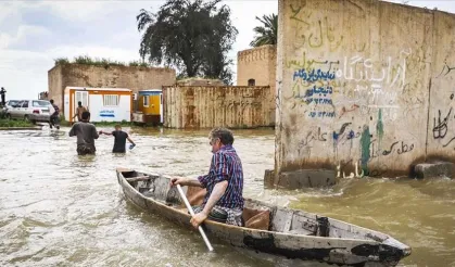 İran’daki sel felaketinde 10 kişi öldü