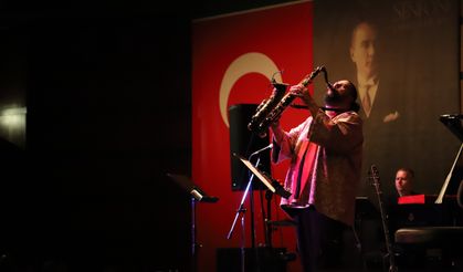 Cazın Özgür Ruhu Eskişehir’de sahne aldı