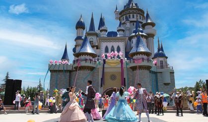 Eskişehir Masal Şatosu rekor ziyaretçi sayısına ulaştı